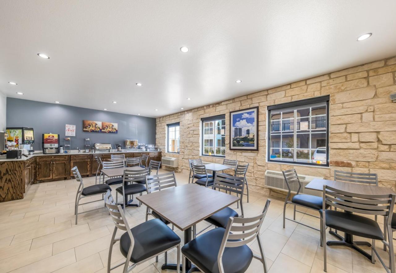 Scottish Inns-Campus Fort Worth Zewnętrze zdjęcie